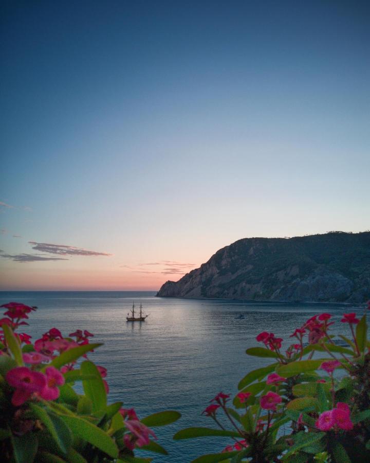 Hotel Porto Roca Monterosso al Mare Exterior photo